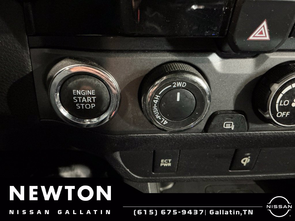 Used 2017 Toyota Tacoma TRD Off-Road w/ Tow Package (A/T) AWD/4WD image 9