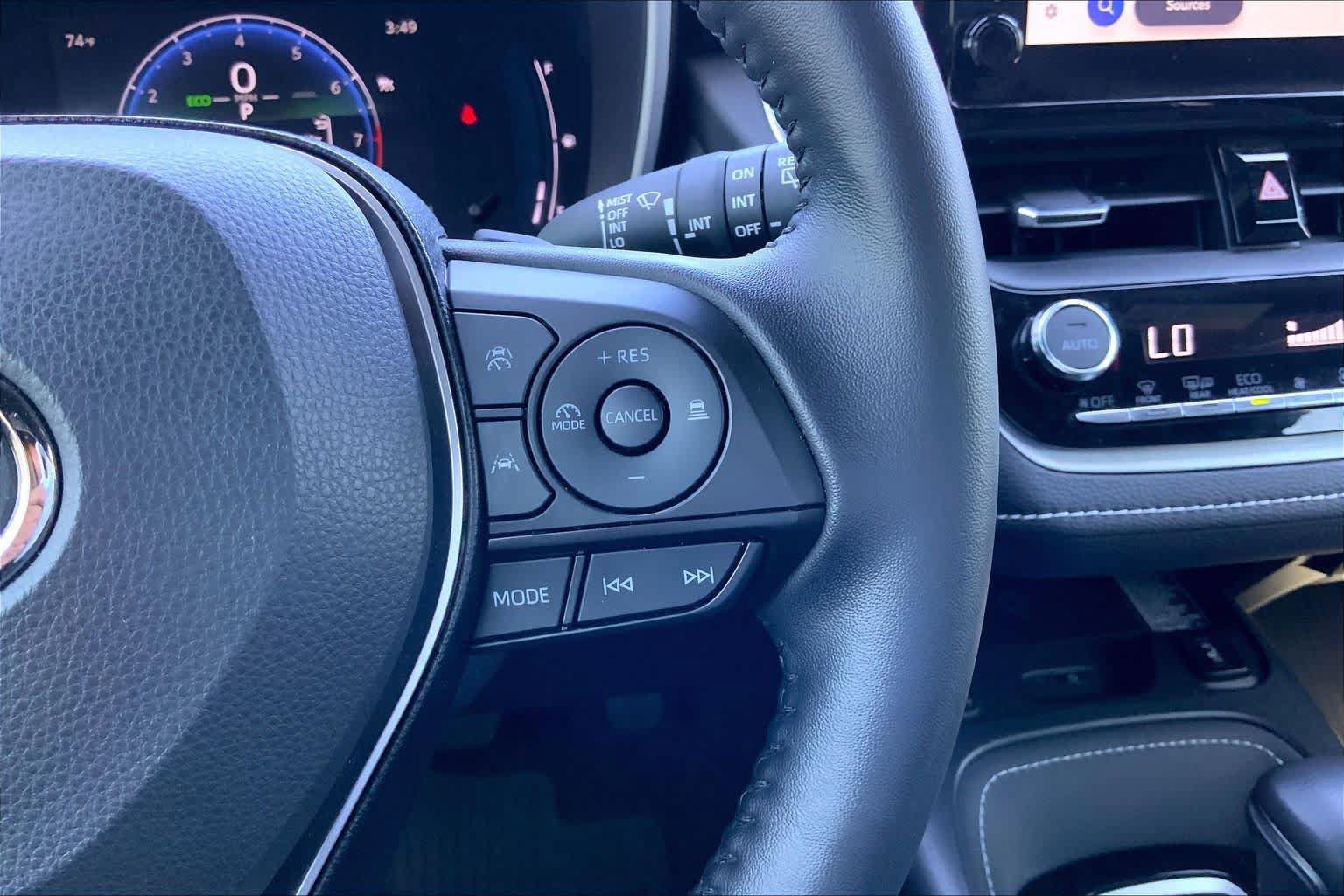 Certified 2025 Toyota Corolla XSE FWD image 24