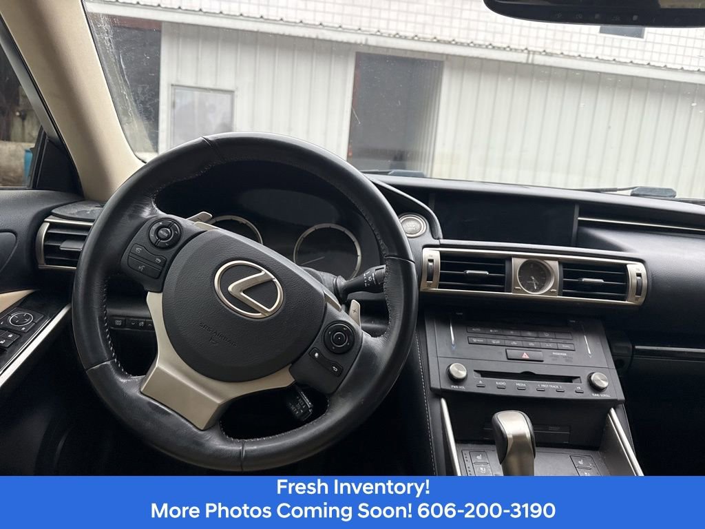 Used 2015 Lexus IS 250 AWD image 8