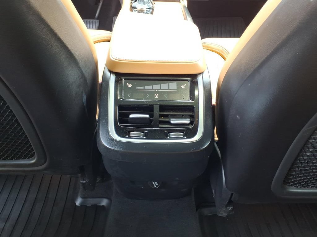 Used 2019 Volvo XC90 T6 Inscription w/ Protection Package AWD/4WD image 7