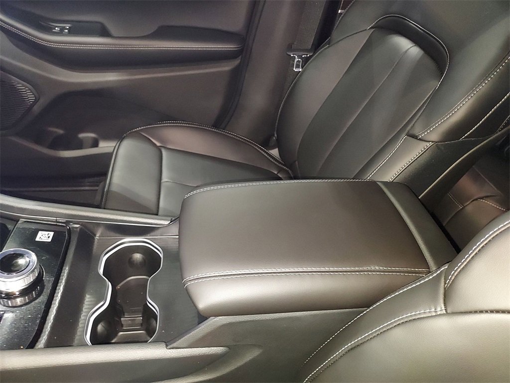 New 2025 Jeep Grand Cherokee Limited w/ Luxury Tech Group II image 27