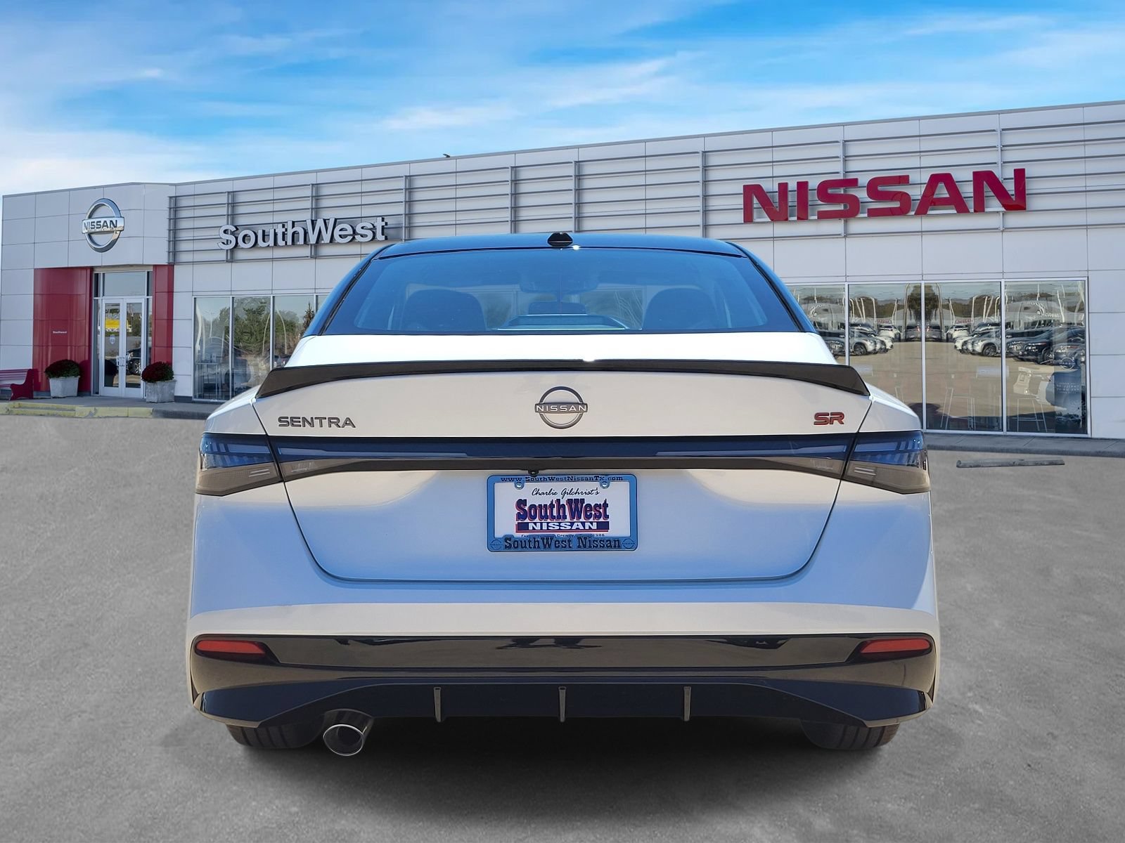 New 2026 Nissan Sentra SR w/ Floor Mat Package FWD image 6