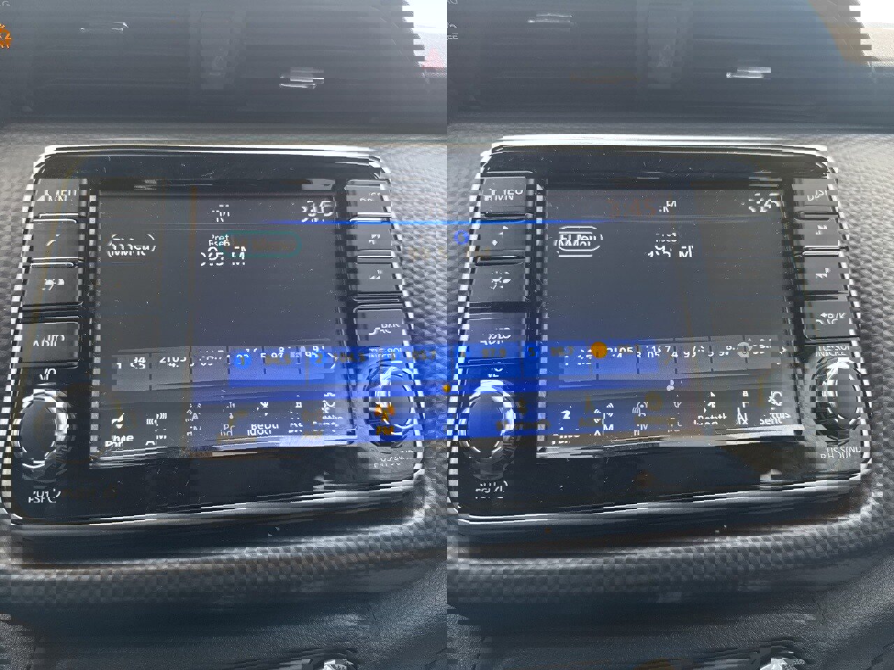 Certified 2024 Nissan Kicks S image 30