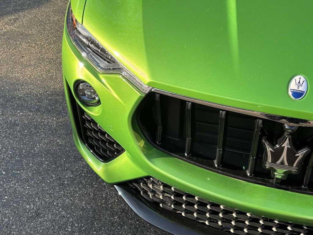 New 2023 Maserati Levante Modena image 14