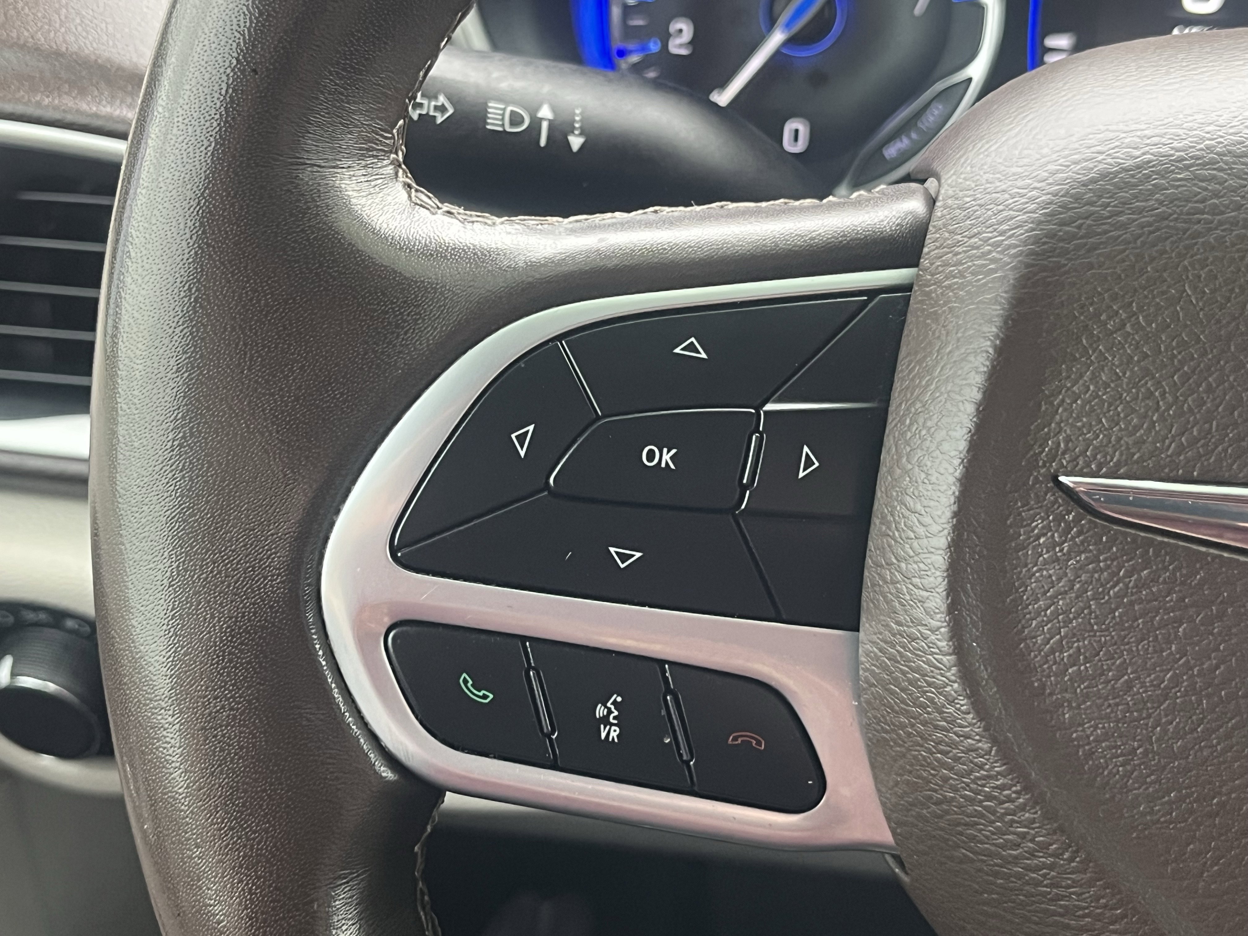 Used 2021 Chrysler Voyager LX w/ Cold Weather Group image 18