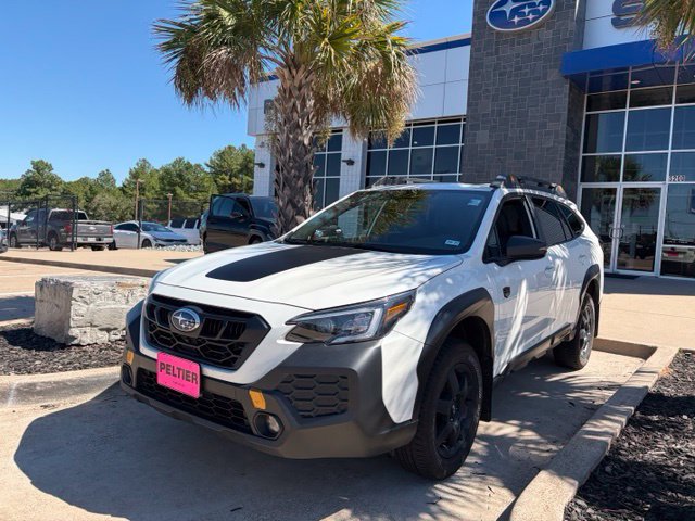 Used 2025 Subaru Outback Wilderness AWD/4WD image 3
