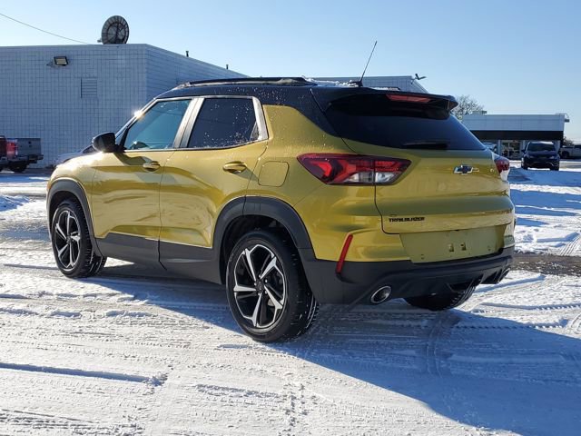 Used 2023 Chevrolet TrailBlazer RS w/ Sun and Liftgate Package image 4