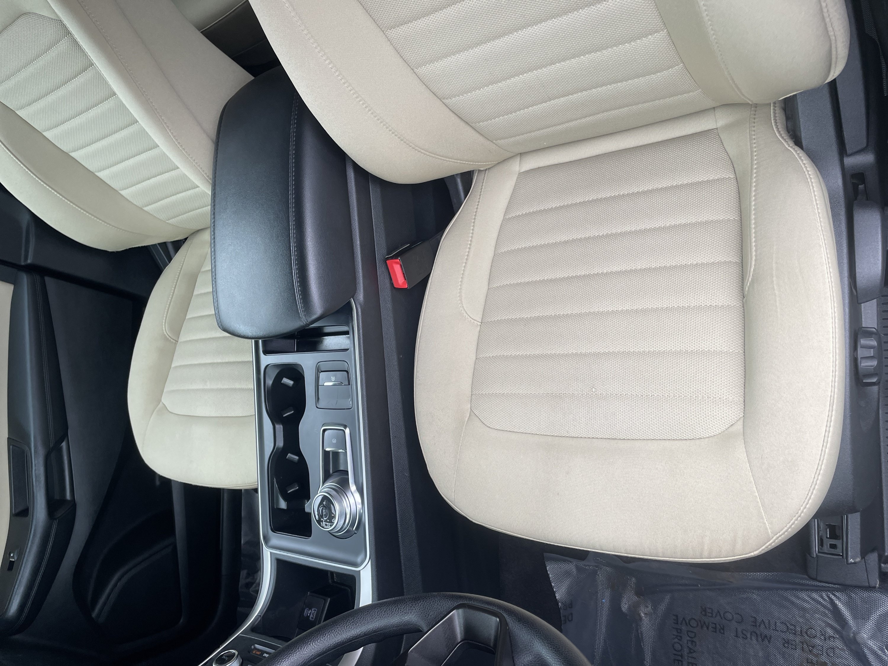 Used 2024 Ford Edge SE w/ Cargo Accessory Package AWD/4WD image 16