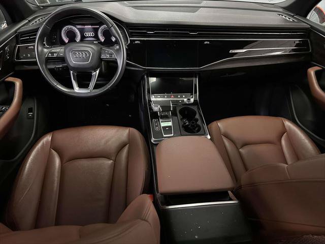 Used 2023 Audi Q7 2.0T Premium w/ Convenience Package AWD/4WD image 17