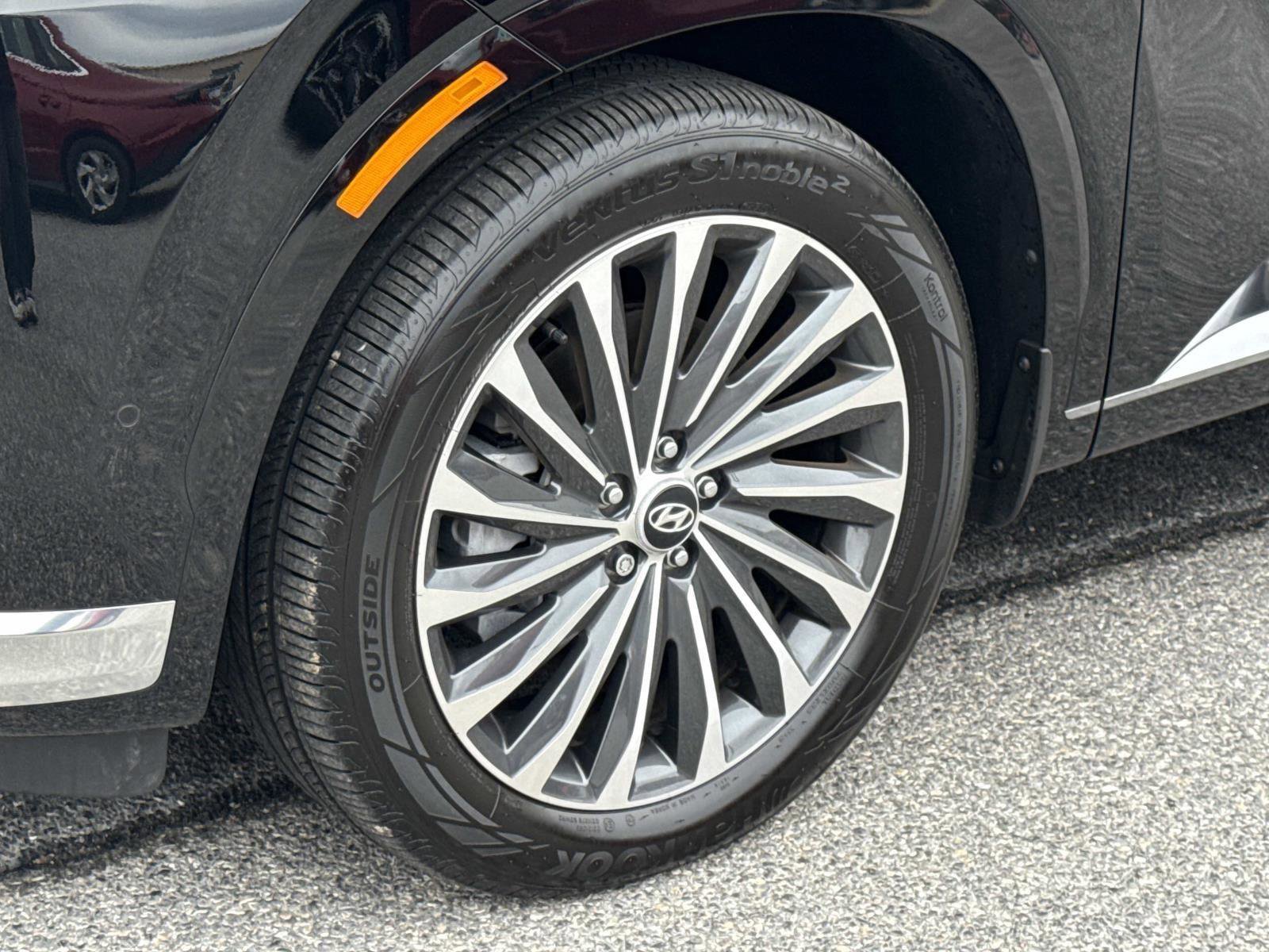 Used 2025 Hyundai Palisade Calligraphy image 30