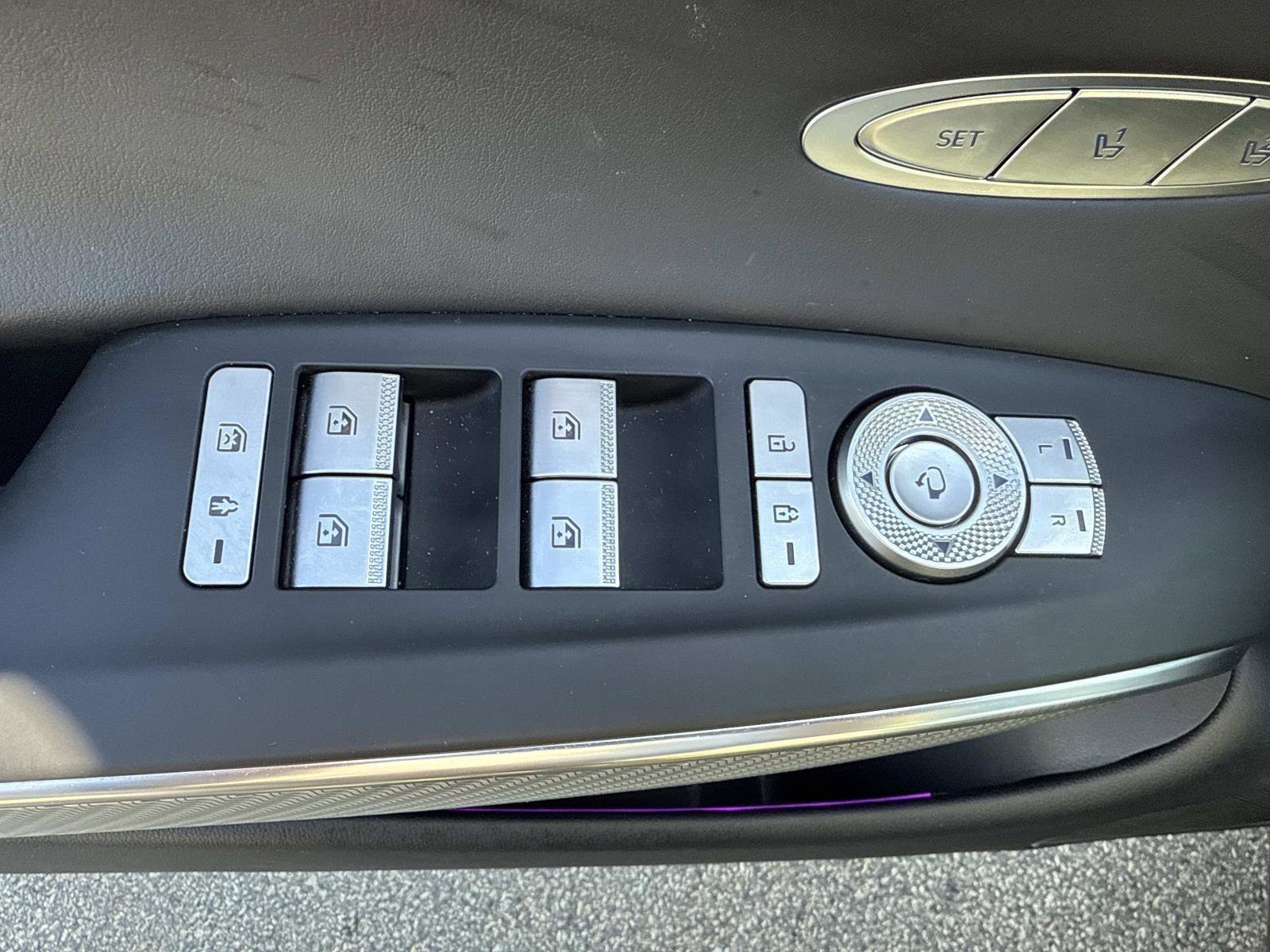 Used 2024 Genesis GV70 3.5T Sport image 20