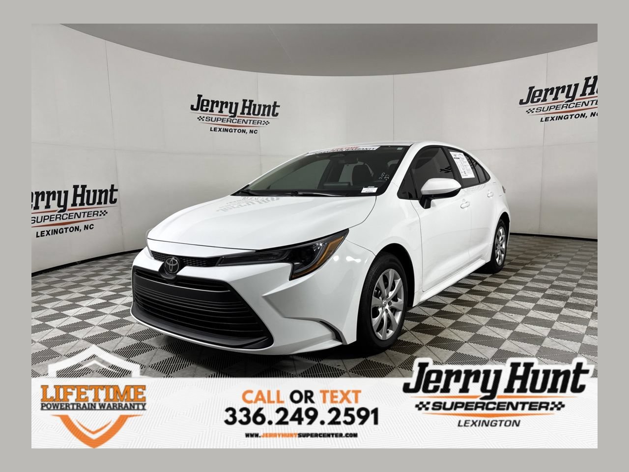 Used 2026 Toyota Corolla LE FWD video 1