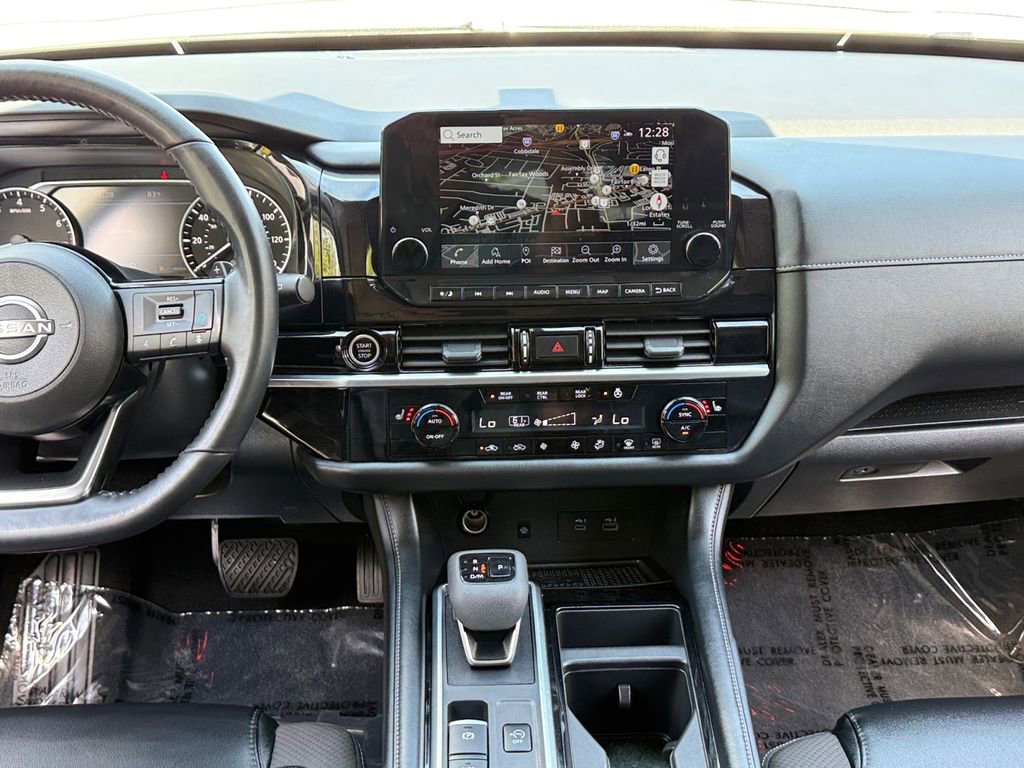 Used 2023 Nissan Pathfinder SL w/ SL Premium Package AWD/4WD image 11