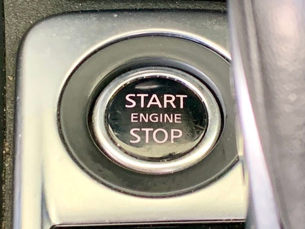 Used 2022 Nissan Sentra SR FWD image 32