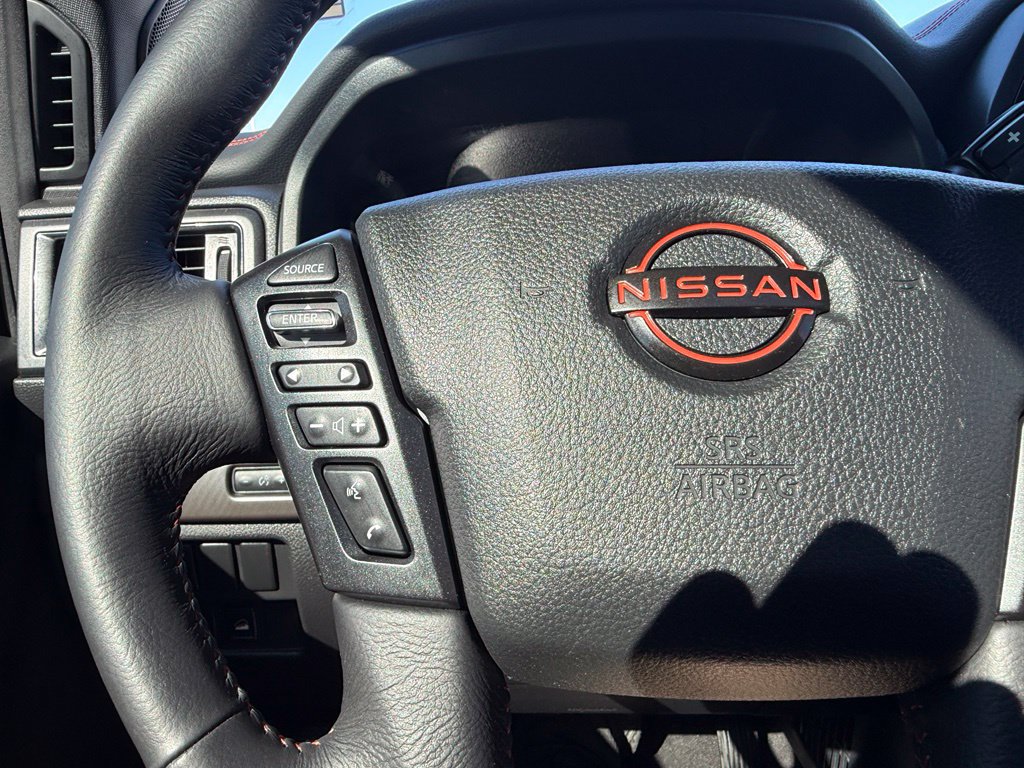 Used 2024 Nissan Titan PRO-4X w/ Pro-4x Convenience Package AWD/4WD image 20