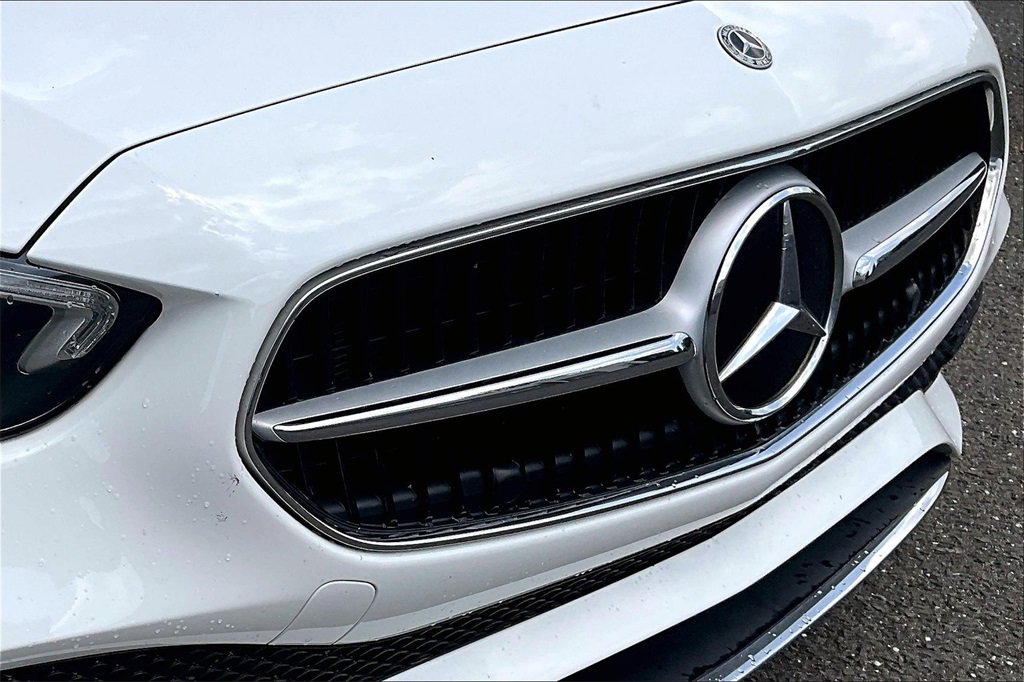 Certified 2023 Mercedes-Benz C 300 4MATIC Sedan image 30