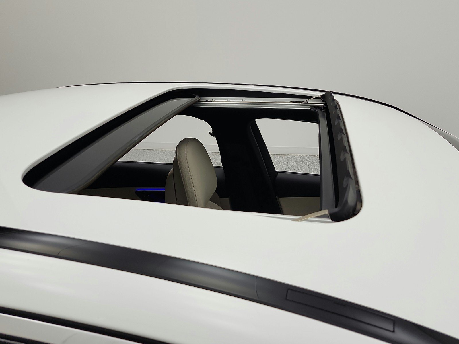 Used 2022 Mercedes-Benz C 300 Sedan image 19