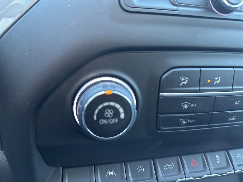 Used 2026 Chevrolet Silverado 1500 Custom image 17