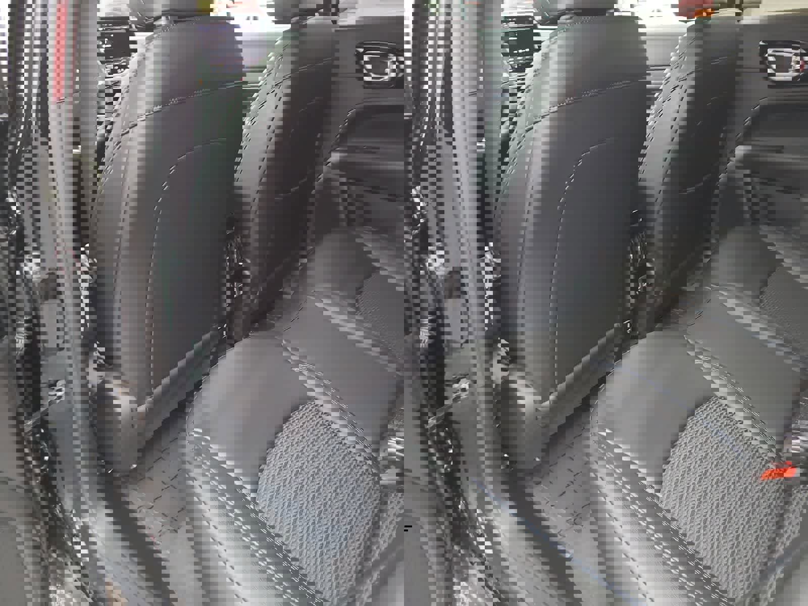 New 2026 Jeep Compass Latitude image 20