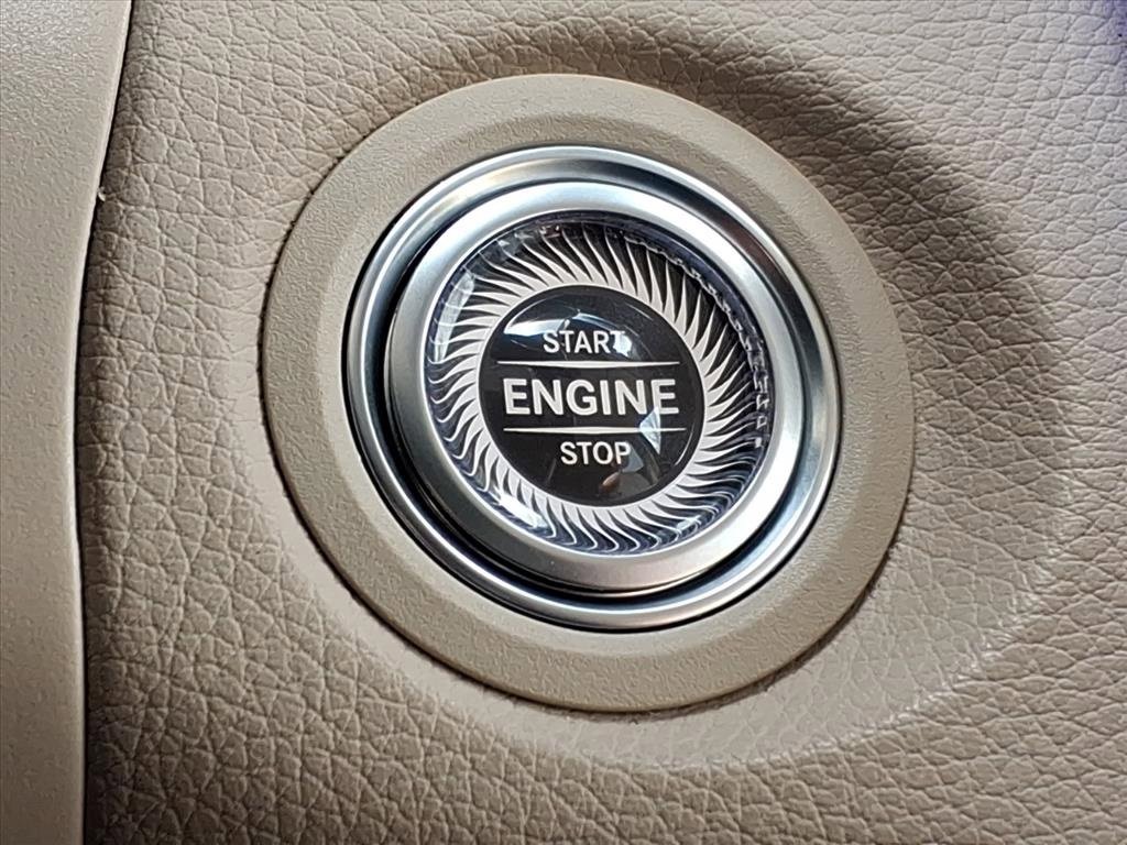 Certified 2022 Mercedes-Benz GLC 300 4MATIC image 21