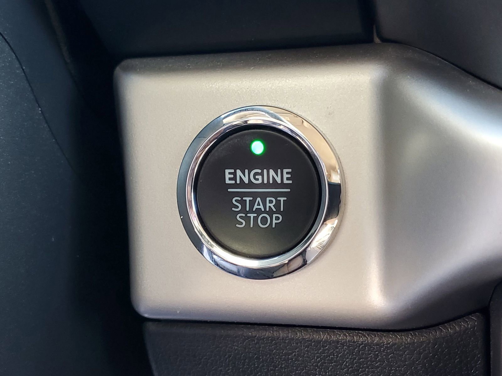 Used 2022 Ford Expedition XLT image 34