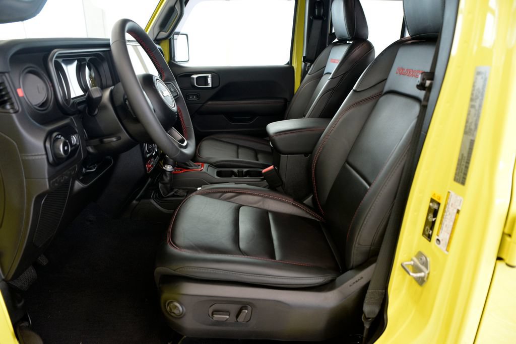 Used 2024 Jeep Wrangler Unlimited Rubicon AWD/4WD image 15