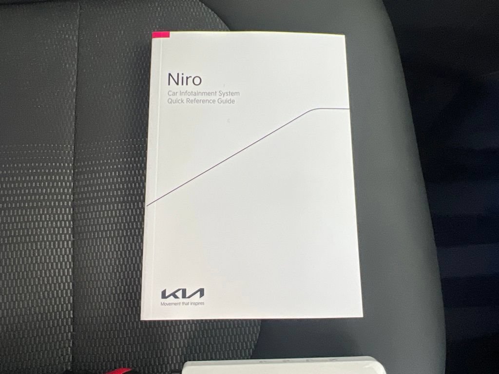 Certified 2024 Kia Niro EX FWD image 27