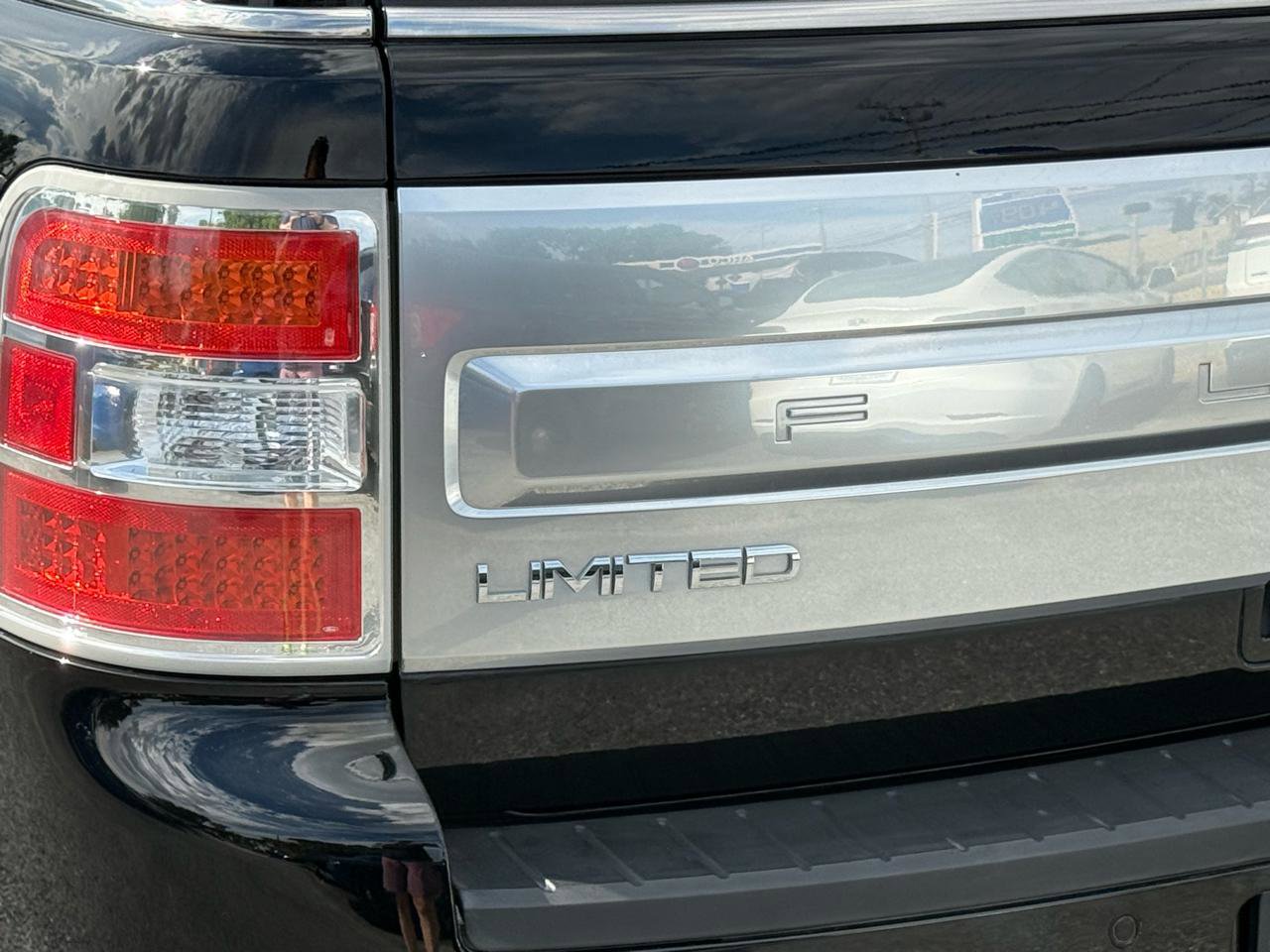 Used 2016 Ford Flex Limited AWD/4WD image 14