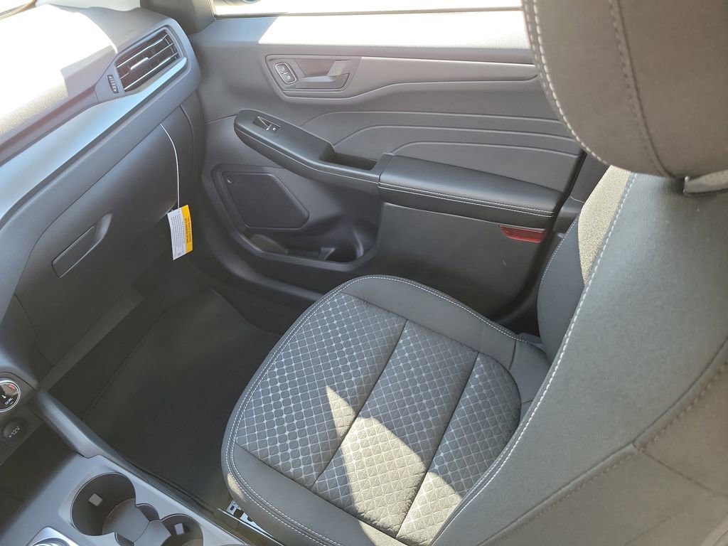 New 2026 Ford Escape Active image 14