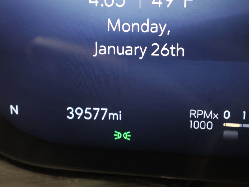 Used 2024 Buick Envision Preferred image 37