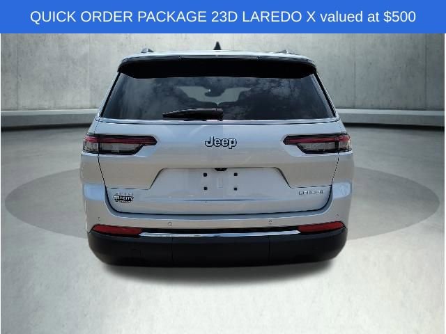 Used 2024 Jeep Grand Cherokee L Laredo AWD/4WD image 5