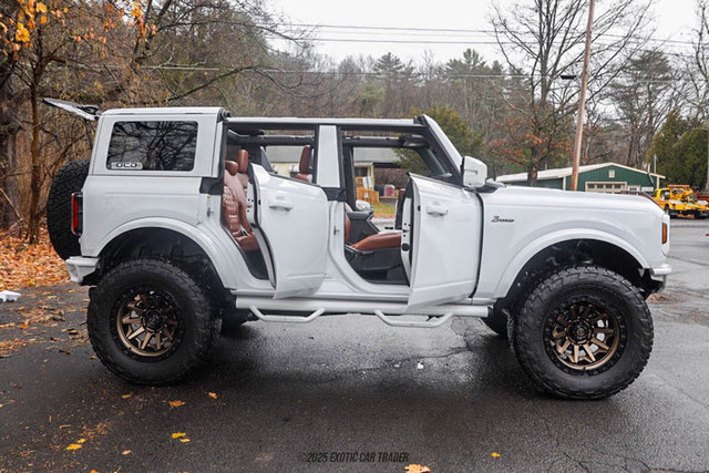 Used 2023 Ford Bronco Outer Banks image 25