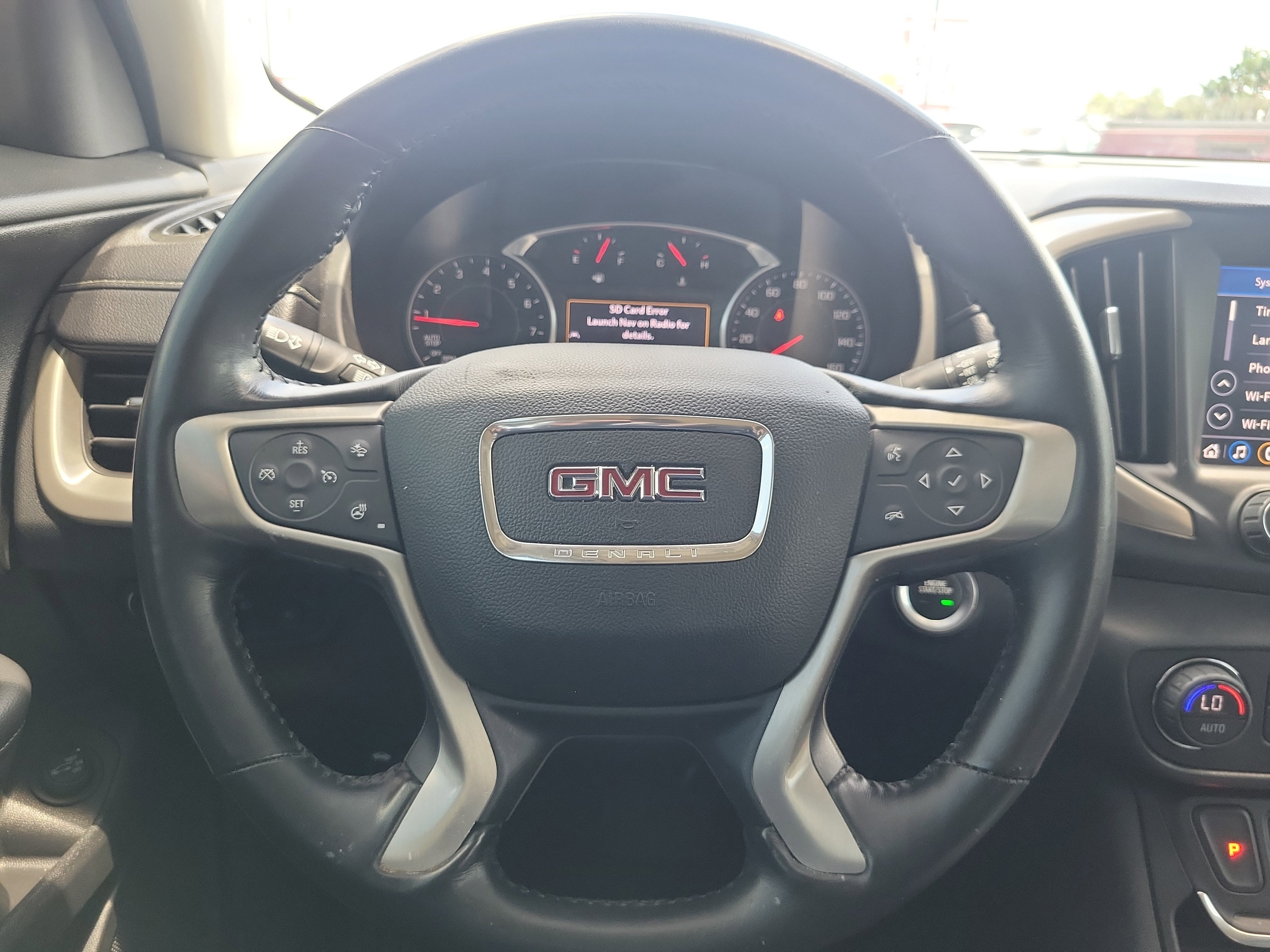 Used 2020 GMC Terrain Denali w/ Denali Premium Package FWD image 23