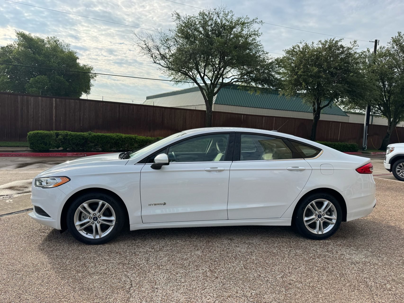 Used 2018 Ford Fusion S FWD image 6