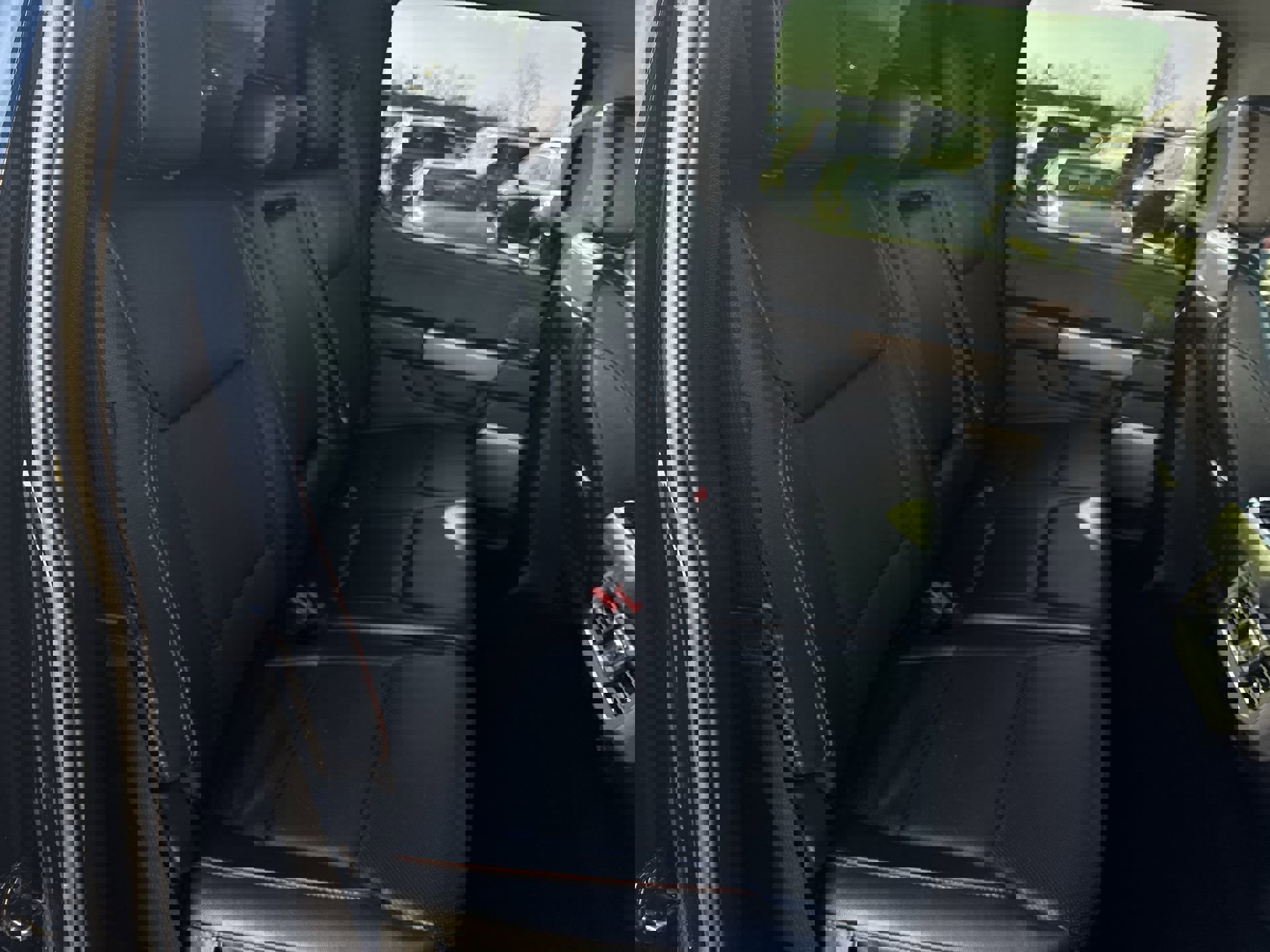 Used 2023 Ford F350 Lariat w/ Lariat Ultimate Package image 27