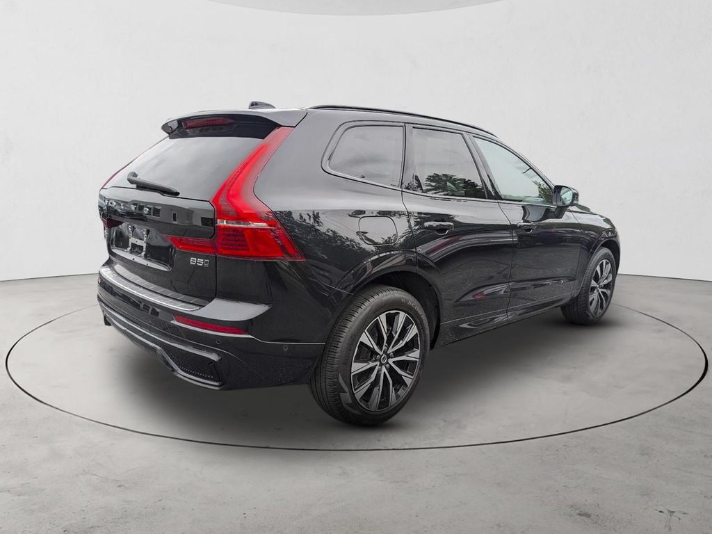 Certified 2024 Volvo XC60 B5 Plus w/ Protection Package Premier AWD/4WD image 6