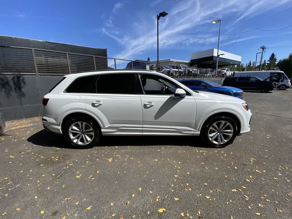Used 2025 Audi Q7 3.0T Premium Plus AWD/4WD image 7