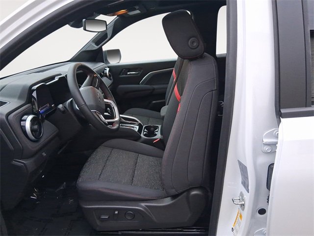 Certified 2025 Chevrolet Colorado Z71 w/ Technology Package image 9