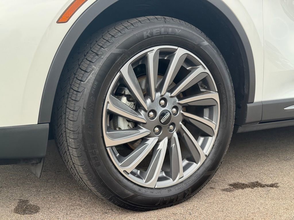 Used 2023 Lincoln Corsair Reserve w/ Equipment Group 201A image 28