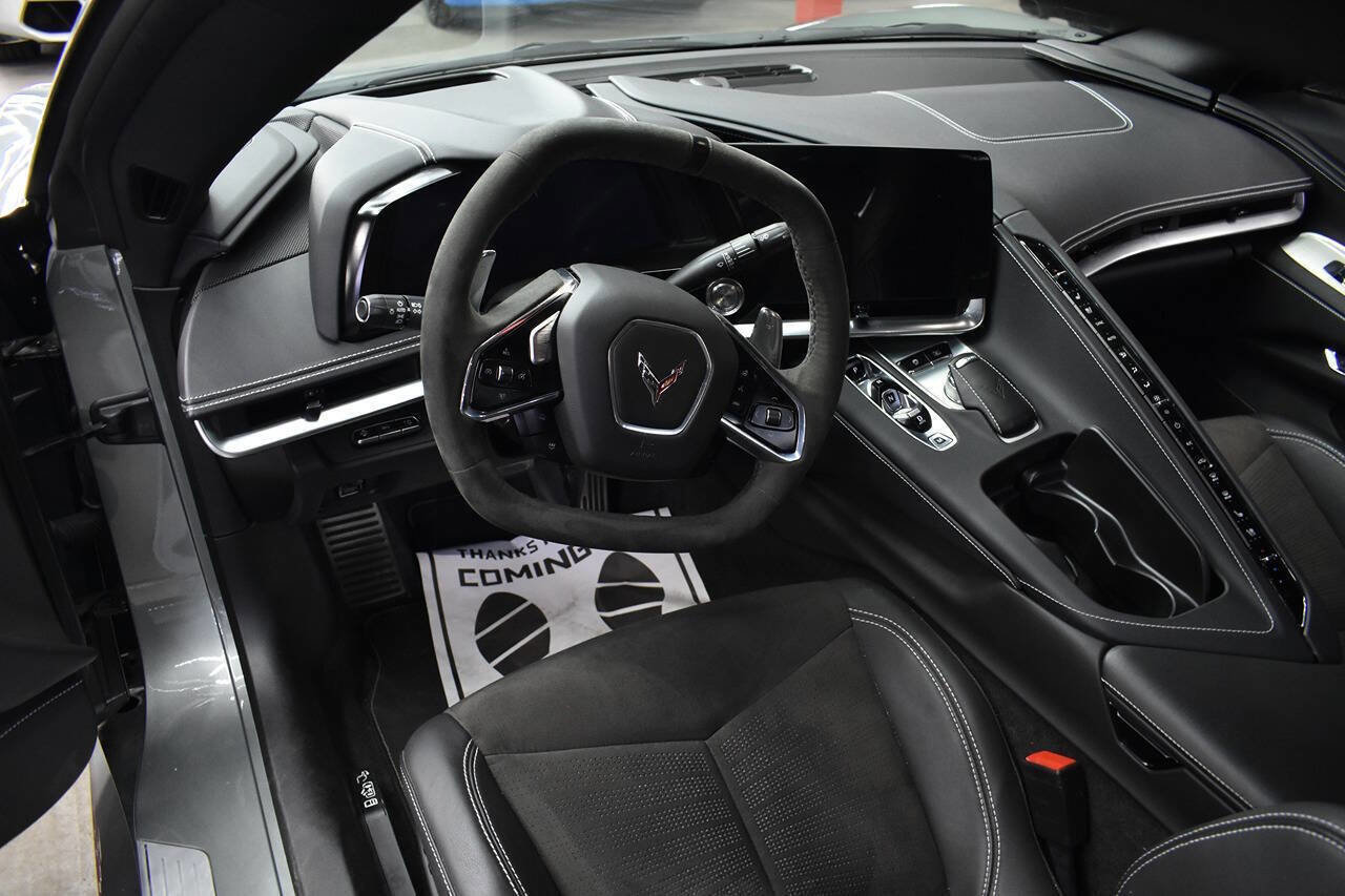 Used 2023 Chevrolet Corvette Stingray Preferred Conv w/ Battery Protection Package RWD image 24
