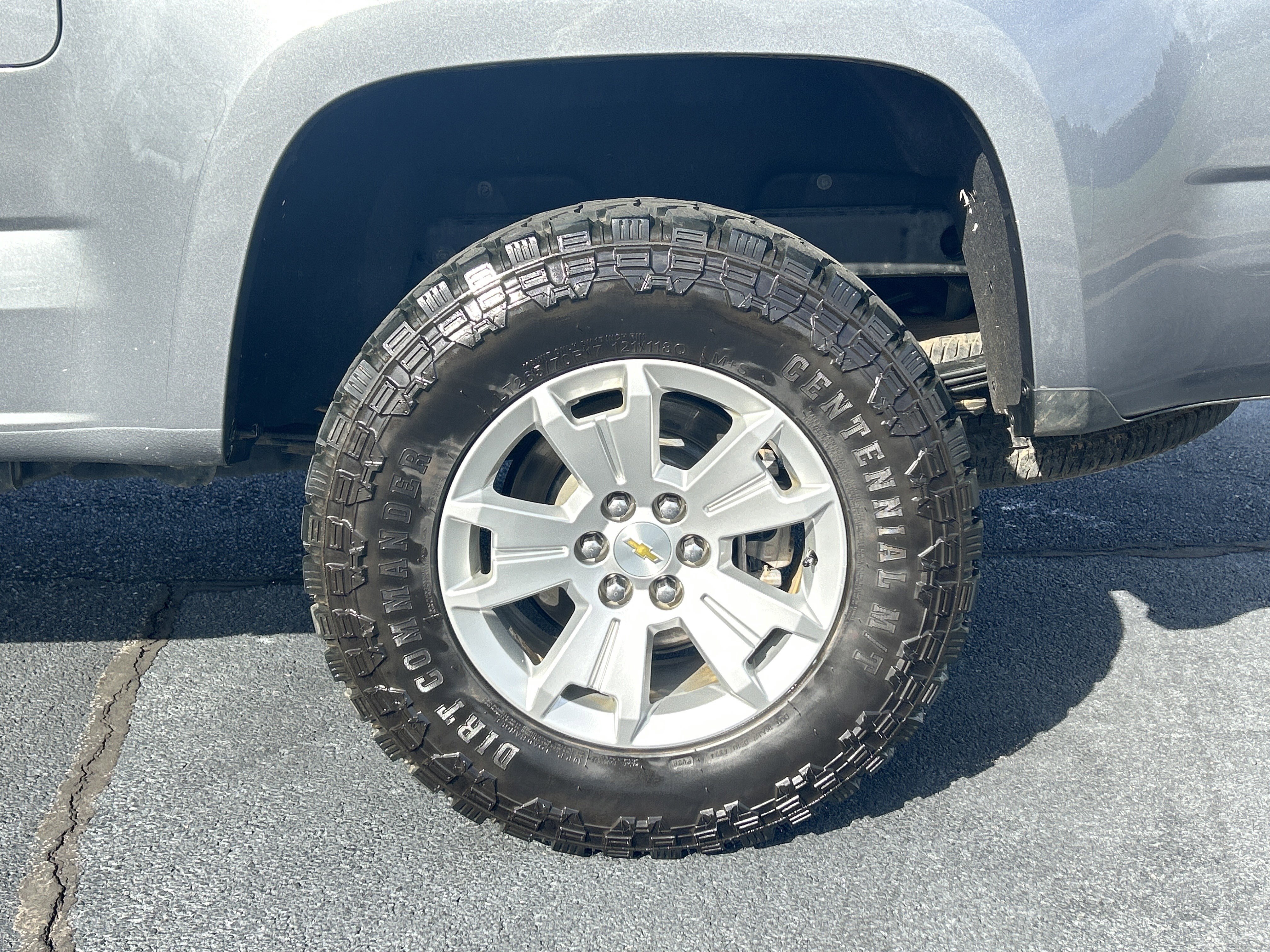 Used 2021 Chevrolet Colorado LT image 35