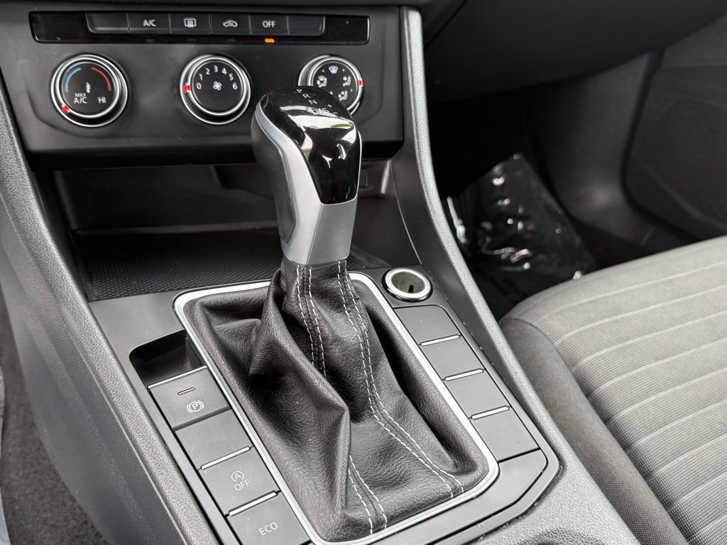 Used 2024 Volkswagen Jetta S image 19
