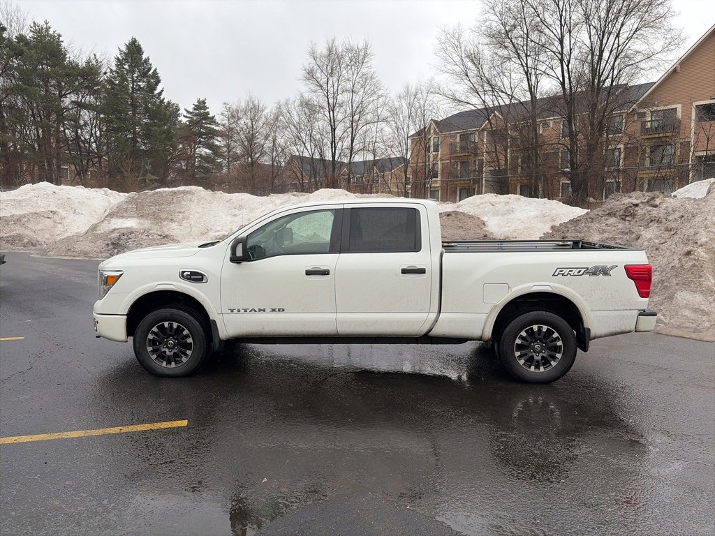 Used 2019 Nissan Titan PRO-4X w/ Pro-4x Convenience Package image 8