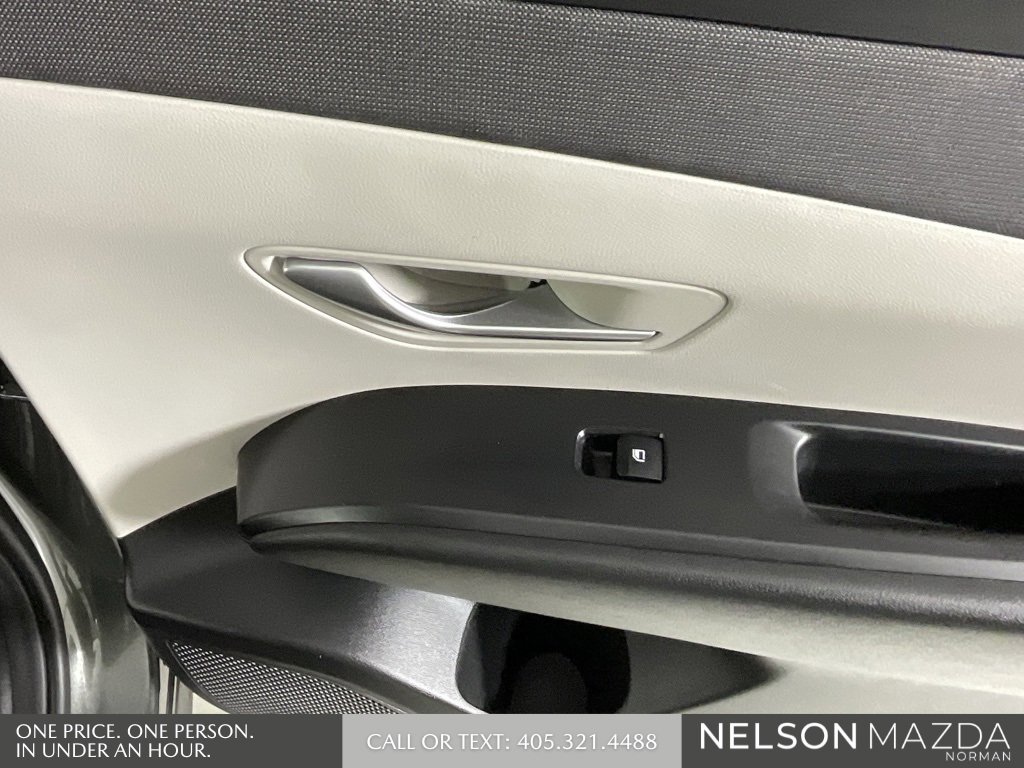 Used 2023 Hyundai Tucson SEL w/ Convenience Package image 22