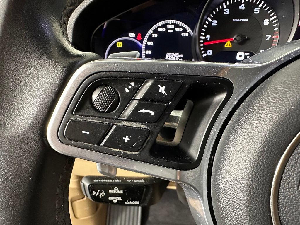 Certified 2021 Porsche Cayenne AWD/4WD image 25
