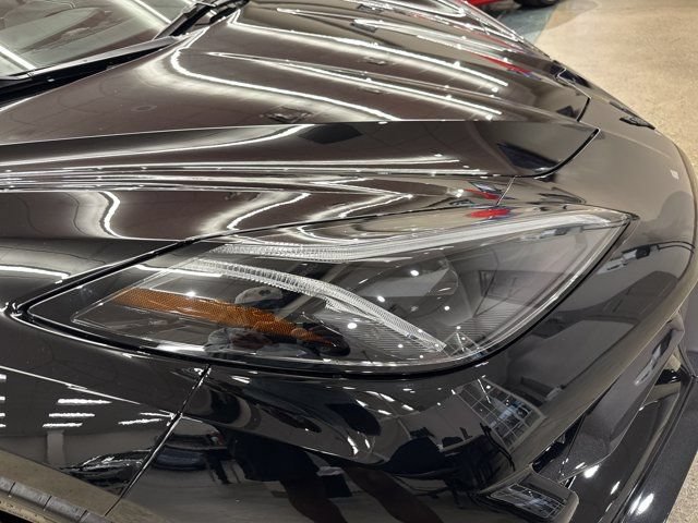 Used 2024 Chevrolet Corvette Z06 RWD image 17