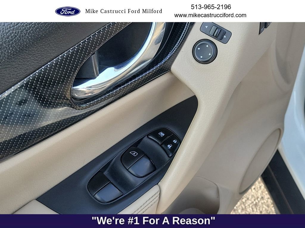 Used 2018 Nissan Rogue SL w/ Premium Package image 22