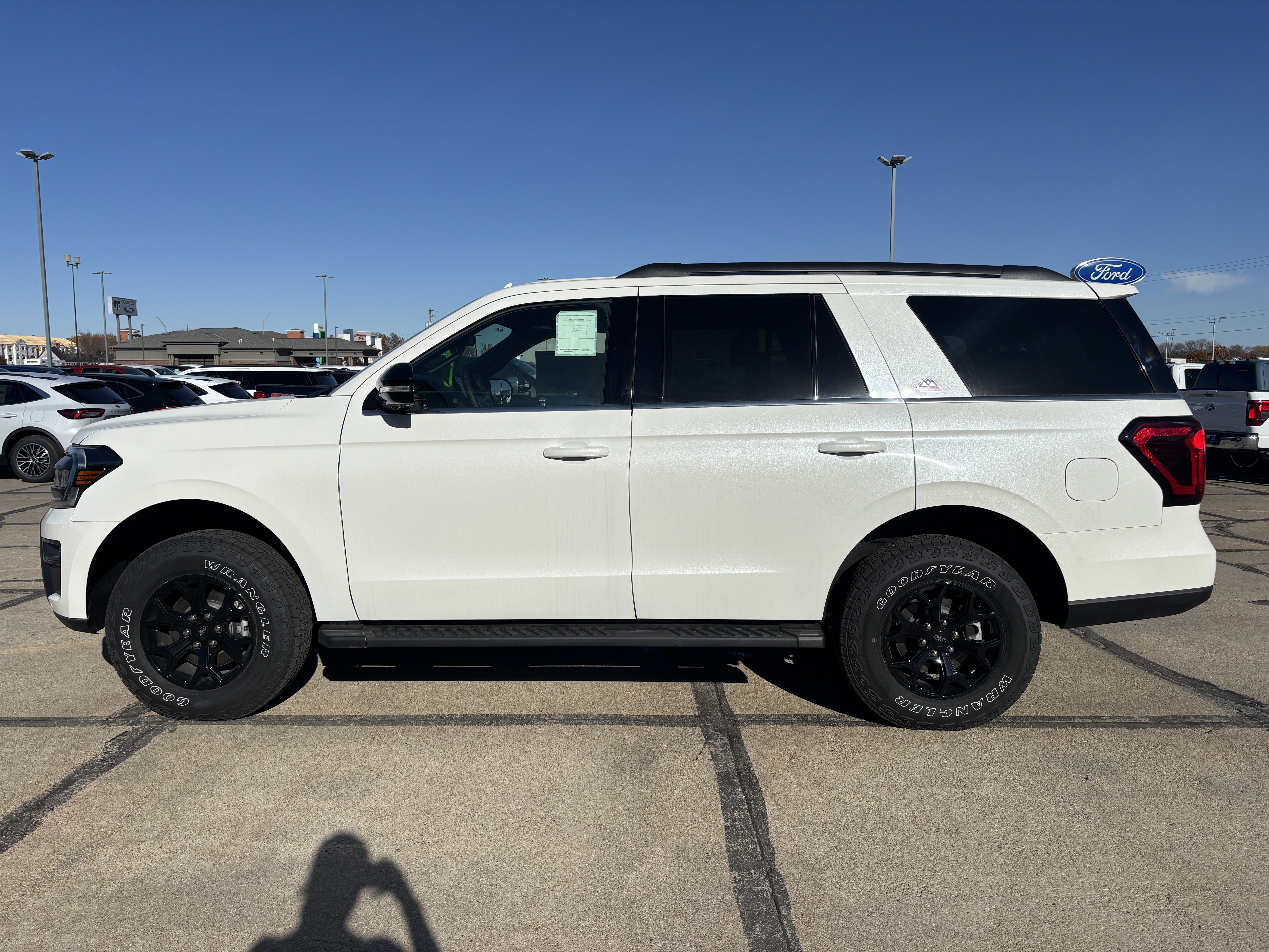 Used 2024 Ford Expedition Timberline image 5