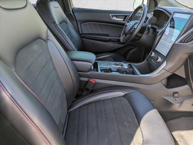 Used 2022 Ford Edge ST-Line AWD/4WD image 26