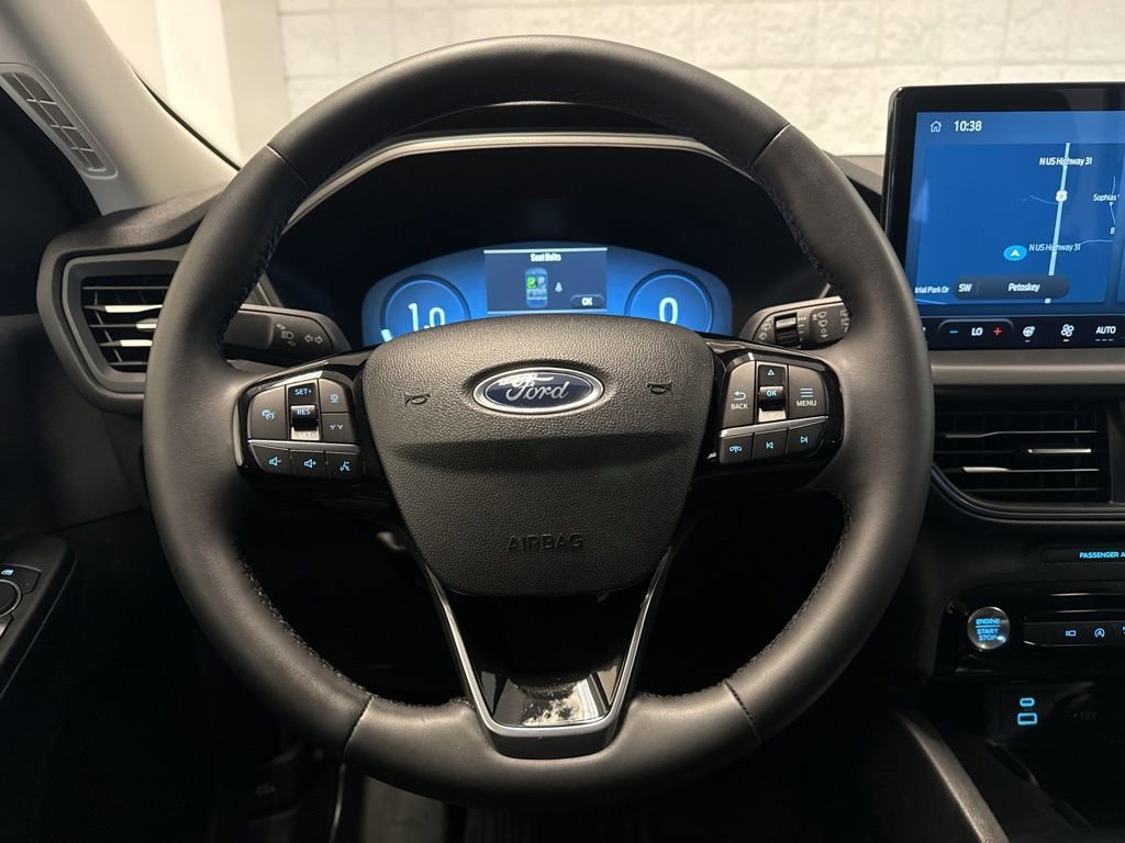 Used 2023 Ford Escape Active w/ Tech Pack #2 AWD/4WD image 17